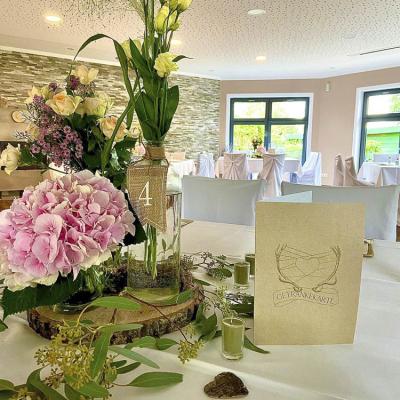 Hochzeiten 111